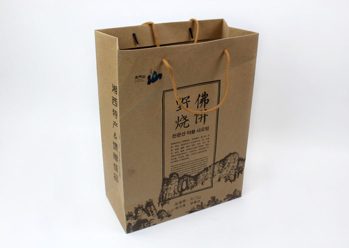 這樣原汁原味土特產(chǎn)禮品盒+手提袋套裝你也想要嗎？快來長沙印刷廠日大彩印定制！